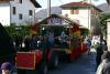 Il carro del Gregge delle Cascine sfila in Via Pozzo